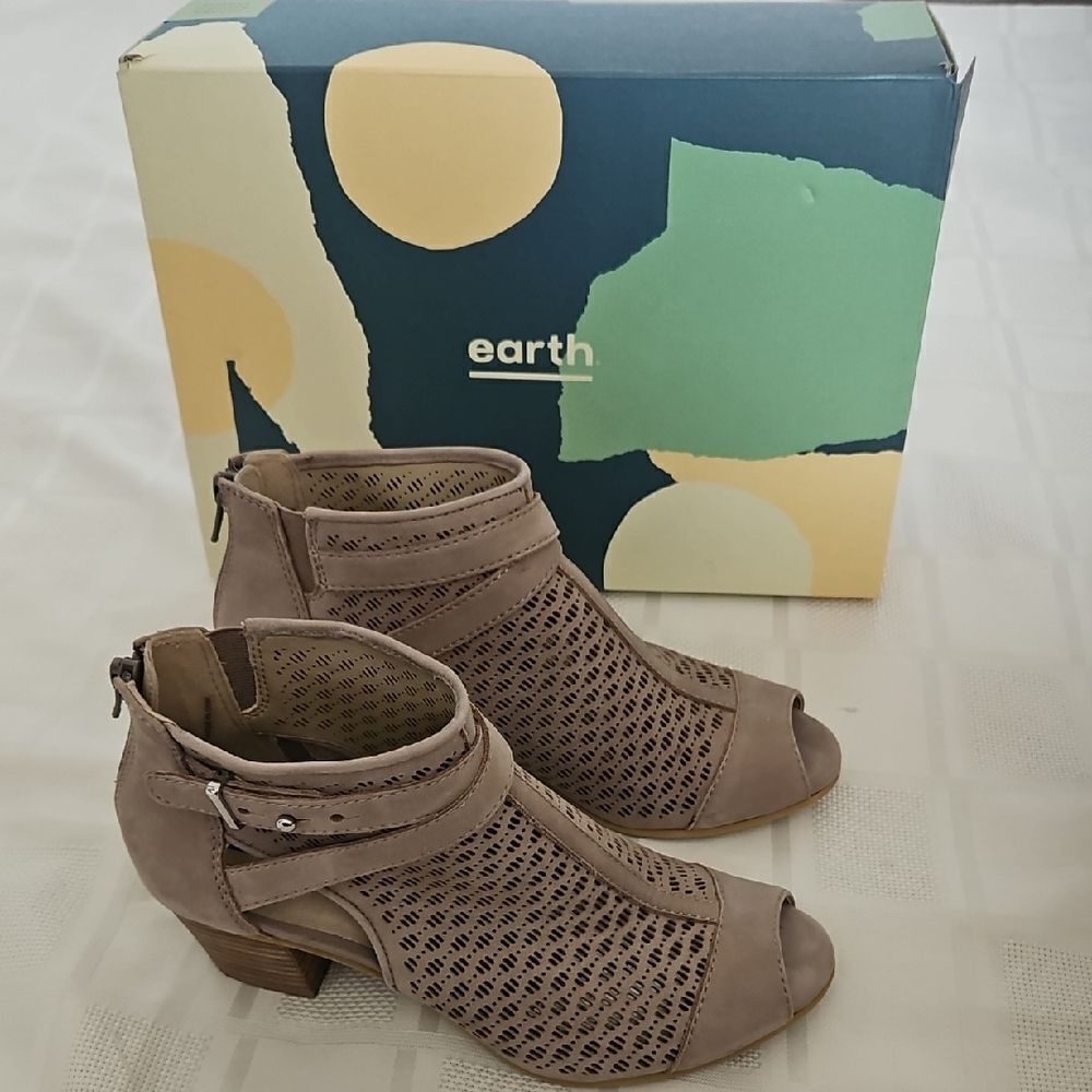 Earth Tan Heeled Boots with Peep-Toe Design